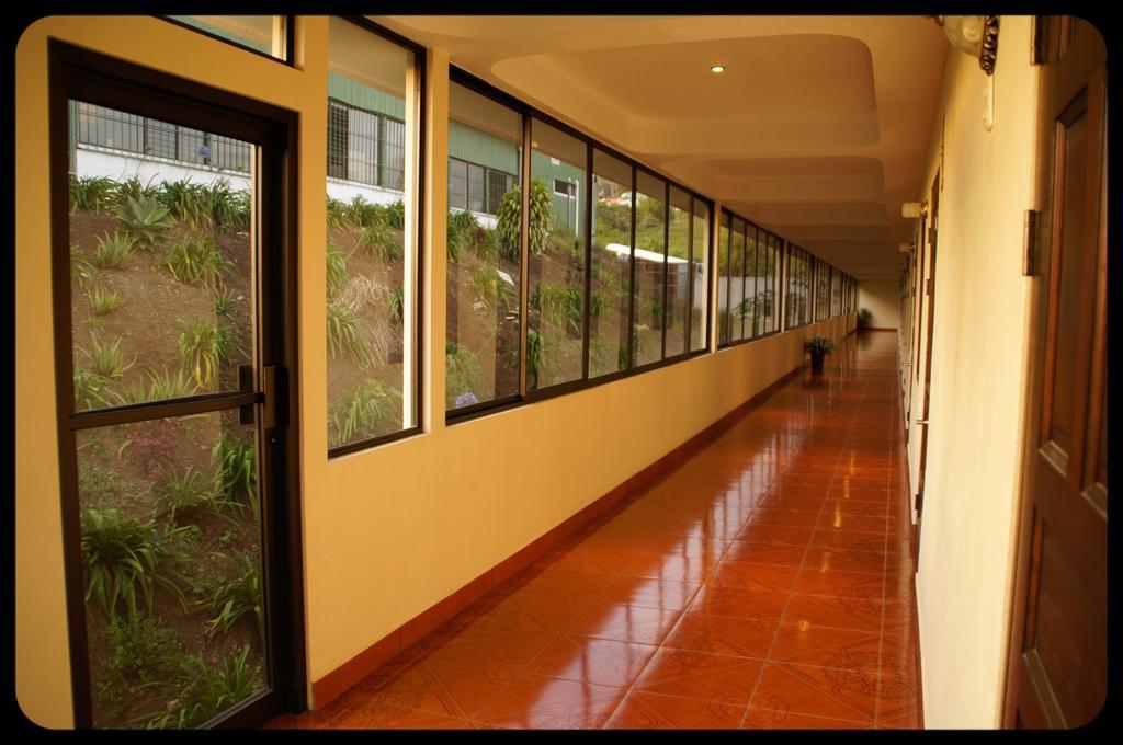 Hotel Las Brumas Cartago Room photo