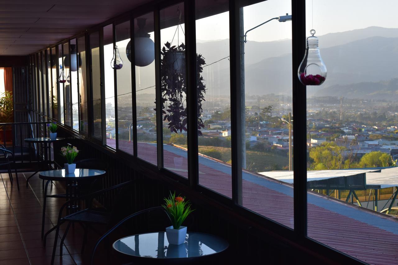 Hotel Las Brumas Cartago Exterior photo